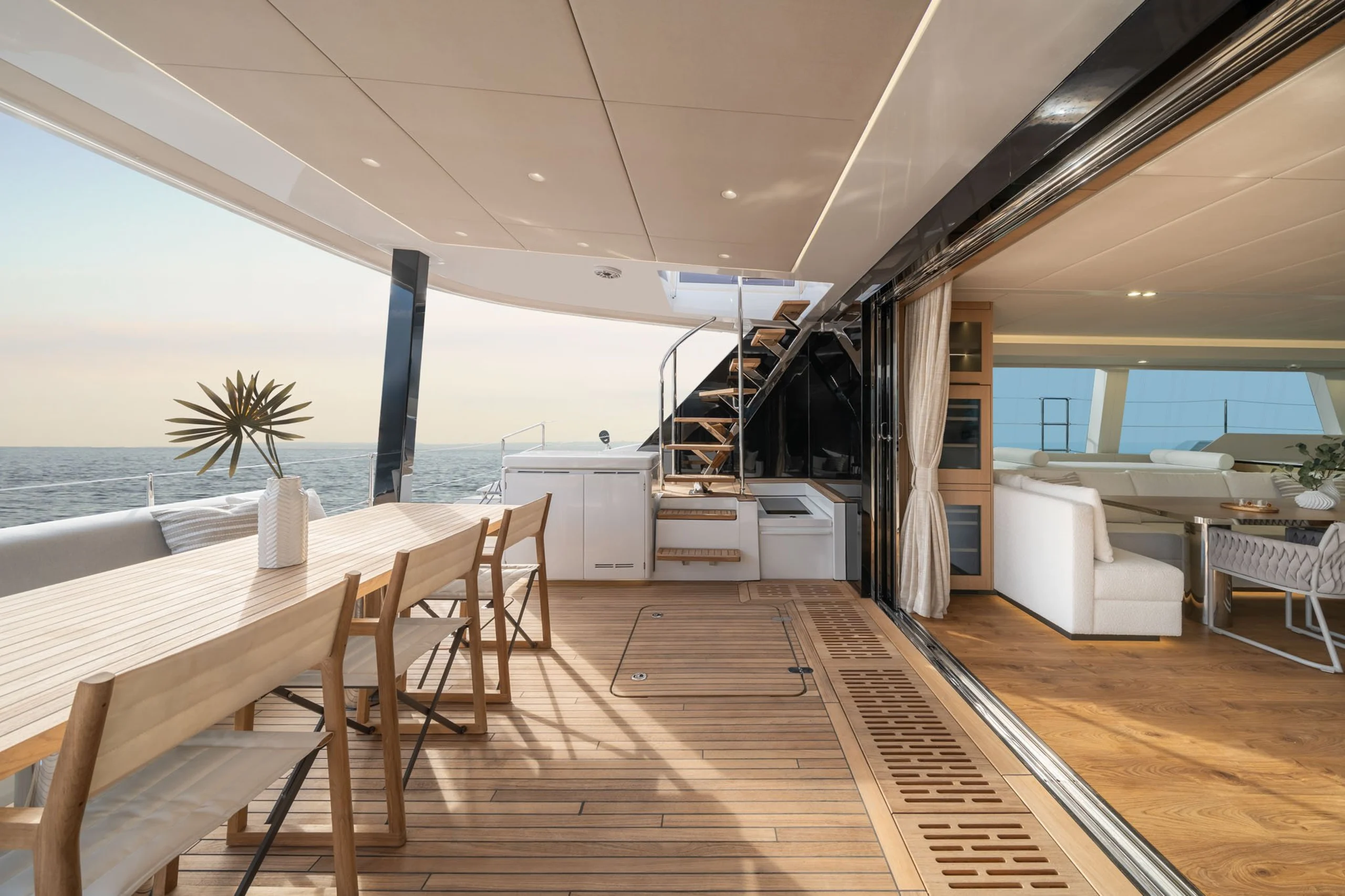Mint_Marine_Sunreef-70-Sail_ANKAWER-VI_03
