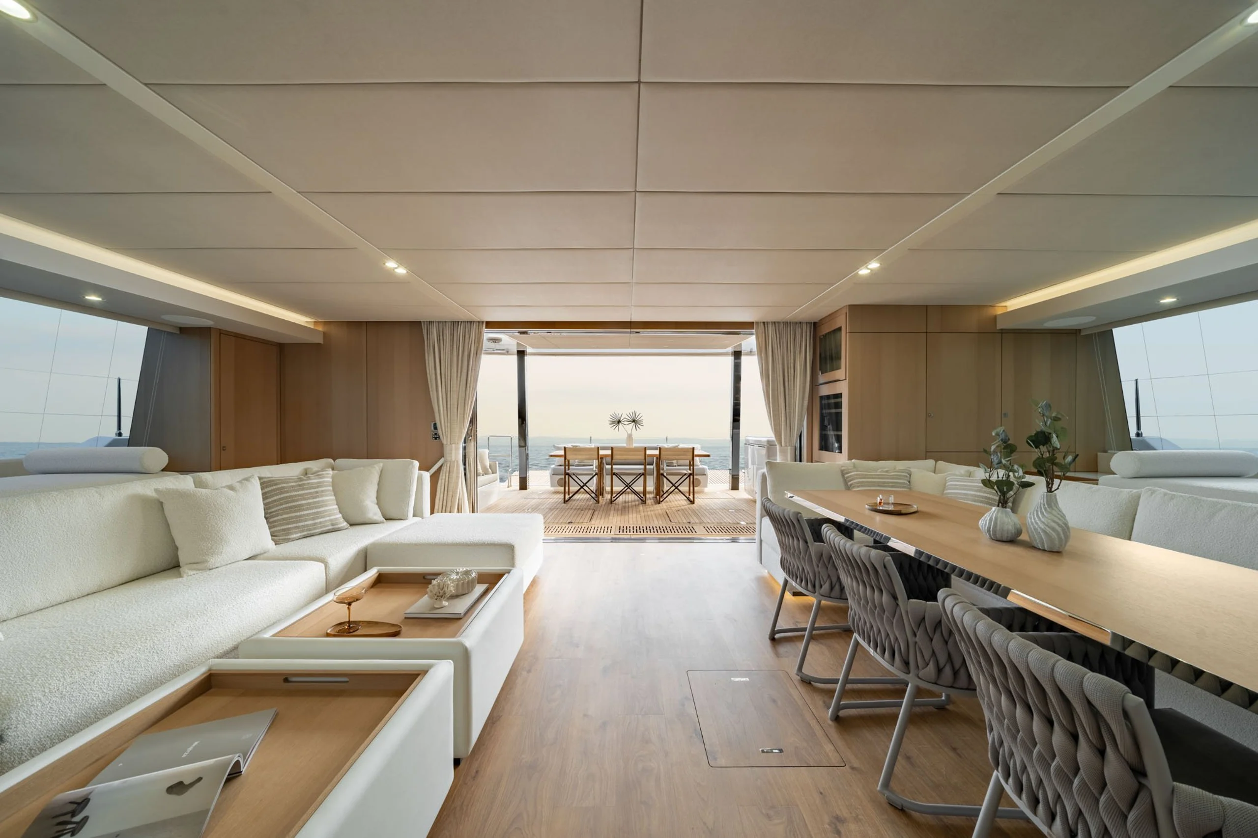 Mint_Marine_Sunreef-70-Sail_ANKAWER-VI_08